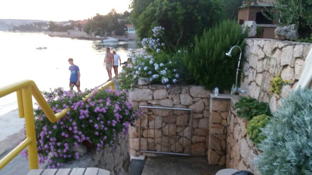 Apartman Mare Maslenica Zewnętrze zdjęcie